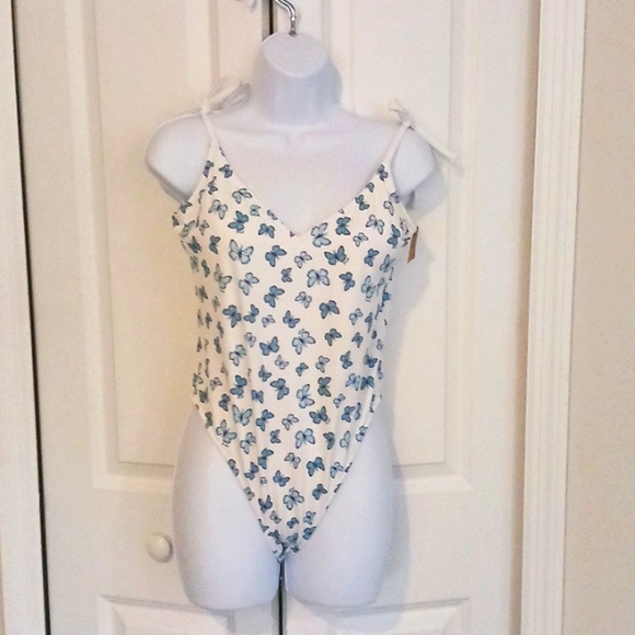 Nwt Victoria's Secret Pink One Piece Swimsuit. Size large. - Picture 2 of 14